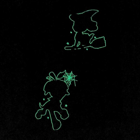 Paw Patrol 4T Toddler Tricks Treats Glow in the Dark Halloween Pajama Set NEW - Picture 2 of 9